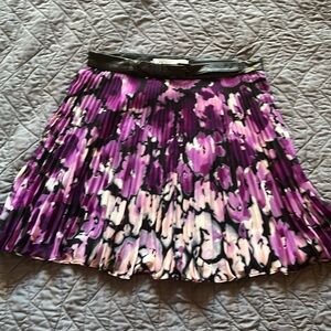 BCBGeneration Purple Floral skirt with leather waist and faux belt Size 0